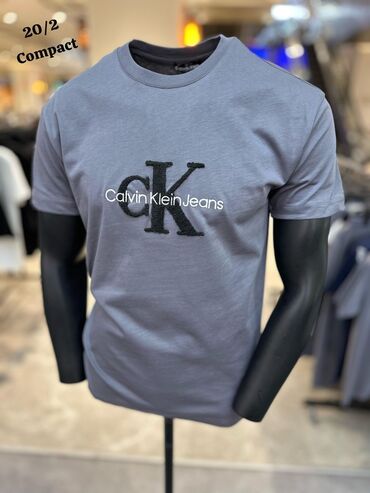 Majice: Od S do 2xl
2750 din hana na lalafo.rs — 15 Majice: Od S do 2xl
2750 din hana — 15