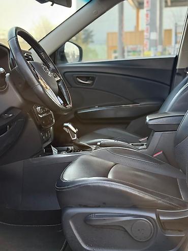 Ssangyong: Ssangyong Tivoli: 2020 г., Автомат, Кроссовер — 11
