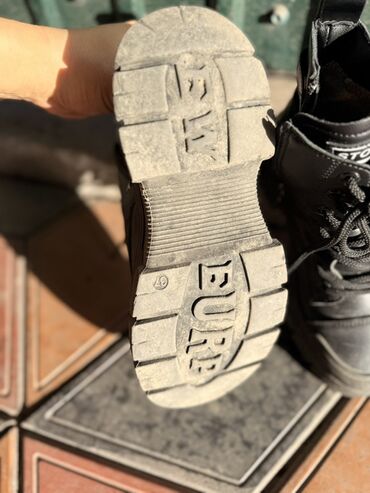 Women's Sneakers and athletic shoes: Кроссовки Prada Milano, ярко‑зеленые. Продам. Размер 37-38. Покупали в — 14