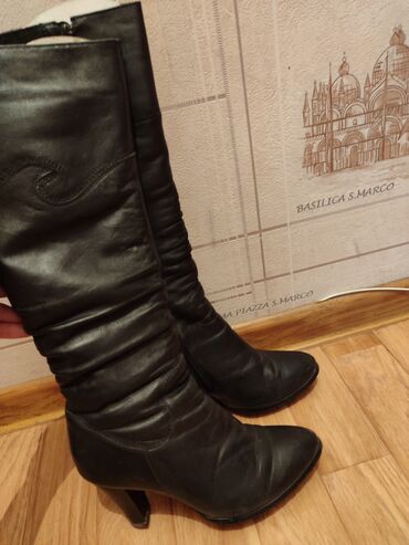 женская зимняя обувь бишкек: Сапоги, 36, цвет - Черный