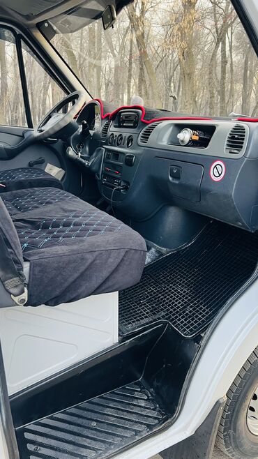 Легкий грузовой транспорт: Легкий грузовик, Mercedes-Benz, Дубль, 3 т, Б/у at lalafo.kg — 8 Легкий грузовой транспорт: Легкий грузовик, Mercedes-Benz, Дубль, 3 т, Б/у — 8