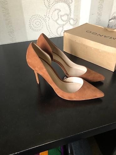 манго обувь: Продаю туфли MANGO
Цена 3500с
Одевала один раз — 2
