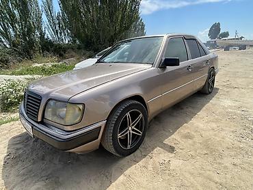 крыло на 124: Mercedes-Benz W124: 1993 г., 2.8 л, Механика, Бензин, Седан — 4