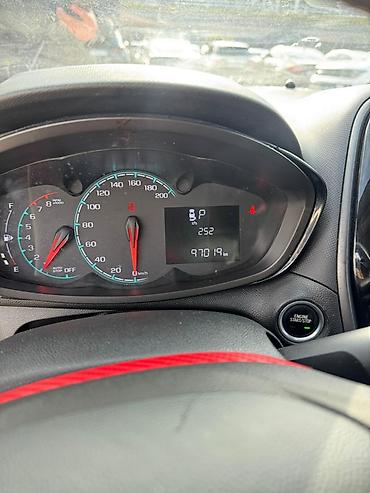 Chevrolet: Chevrolet Spark: 2019 г., 1 л, Вариатор, Бензин, Хэтчбэк — 15