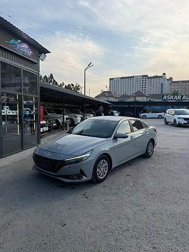 byd da tang: Hyundai Elantra: 2020 г., 1.6 л, Бензин, Седан — 4