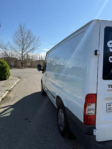 limuzin maşın: Ford Transit yük furgonu Masin yaxsi vezyetdedir avorpadan il yarımdır — 2