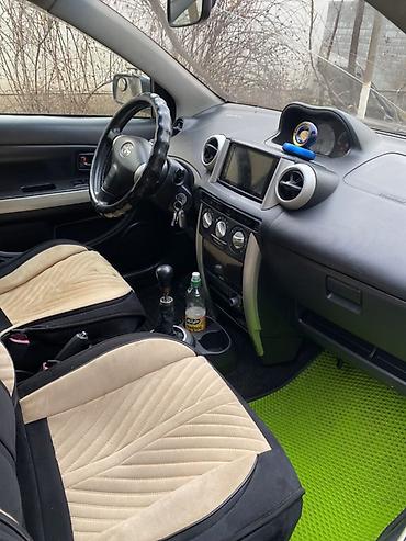 Toyota: Toyota : 2004 г., 1.5 л, Механика, Бензин, Хэтчбэк — 12