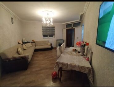 sumqayıtda həyət ev alqı satqısı: 2 комнаты, 72 м², Нет кредита, Свежий ремонт