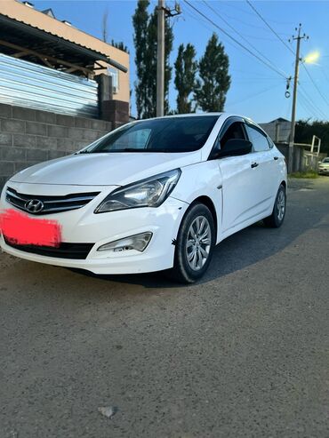 Hyundai: Hyundai Solaris: 2015 г., 1.4 л, Механика, Бензин, Седан