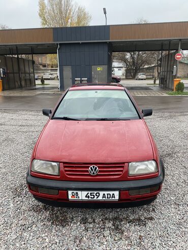 аварийный венто: Volkswagen Vento: 1995 г., 1.8 л, Механика, Газ, Седан