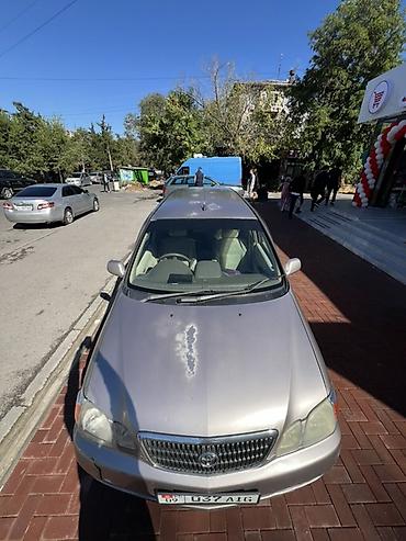 Продажа авто: Toyota Ipsum: 2002 г., Автомат, Бензин, Универсал — 4