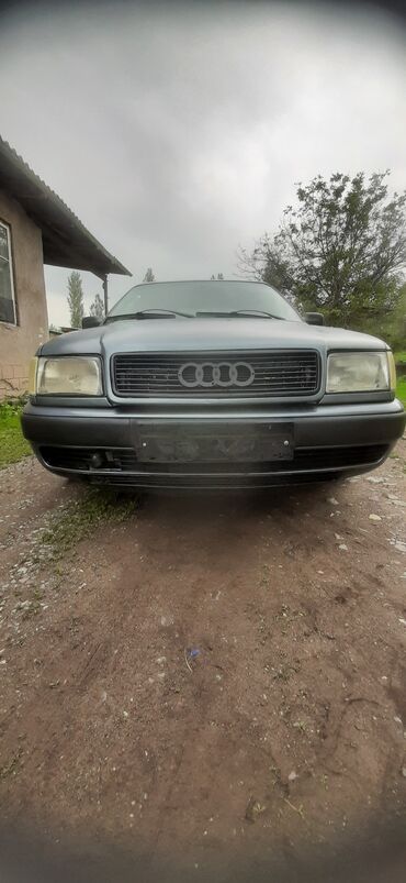авто уна: Audi 100: 1992 г., 2 л, Механика, Бензин, Седан