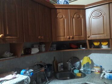 Həyət evləri və villaların satışı: 5 otaqlı, 150 kv. m, Kredit yoxdur, Orta təmir — 10