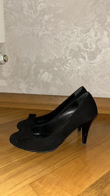 Tuflilər: İKİNCİ ƏL. Ölçü- 36. Qadın klassik tufliləri - Rəng: qara - Model — 2