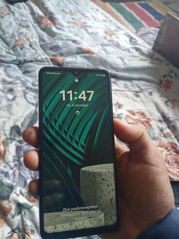 телефон рассрочку ош: Samsung Galaxy A32, Колдонулган, 128 ГБ, түсү - Кара, 2 SIM