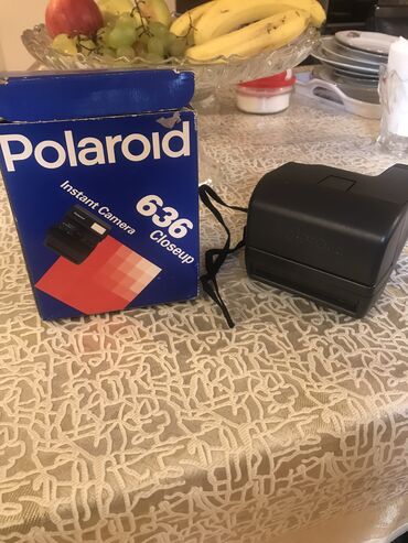 Polaroid fotoapparatı. Əla vəziyyətdədir