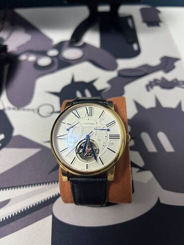 часы фирменные: РАСПРОДАЖА ЧАСЫ  cartier МЕХАНИЧЕСКИЕ НОВЫЕ ЯПОНСКИЙ МЕХАНИЗМ