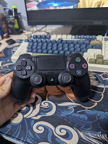 ps5 controller: Продам геймпад, оригинал, могу скинуть тест на дрифты люфты итд, в — 1