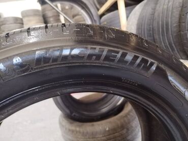 225 55 16: Şin Michelin 55 / R 17