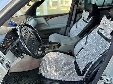 mercedes: Mercedes-Benz E 280: 2.8 l | 1997 il Sedan — 3