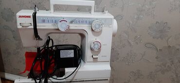 куплю бу швейные машинки: Тигүүчү машина Janome, Сайма сайуучу машина