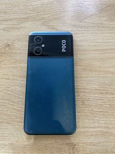 простые телефоны: Poco M5, Колдонулган, 128 ГБ, түсү - Көк, 2 SIM