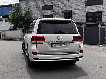 lend cruzer: Toyota Land Cruiser: 2020 г., 4.6 л, Автомат, Бензин, Внедорожник — 3