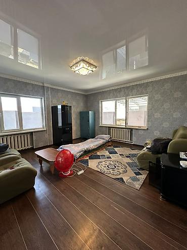 продажа гаражей бишкек: 5 комнат, 240 м², 8 соток, Селекционное, Собственник — 5