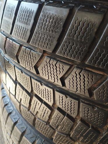 diska 14: Шины 235 / 50 / R 18, Зима, Б/у, Пара, Легковые, Япония, Dunlop — 2