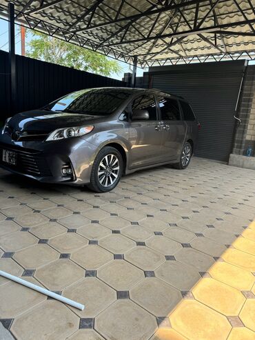 запчасти на роторную косилку к мотоблоку: Toyota Sienna: 2019 г., 3.5 л, Автомат, Бензин, Минивэн