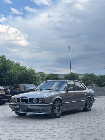 BMW: BMW 5 series: 2.8 л | 1989 г. | 187000 км | Седан