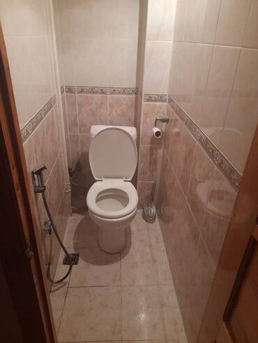 Köhnə tikili: Bakı, 5 otaqlı, Köhnə tikili, 110 kv. m -da lalafo.az — 13 Köhnə tikili: Bakı, 5 otaqlı, Köhnə tikili, 110 kv. m — 13