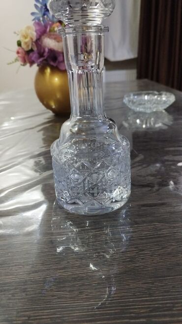Birdəfəlik qablar: Tort və şiriniyyat qabı, Yaponiya