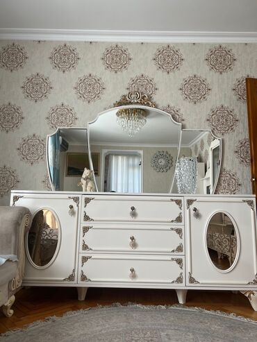 белая мебель в стиле прованс: Б/у, Прямой ТВ стенд, С полками, Деревянный, Азербайджан