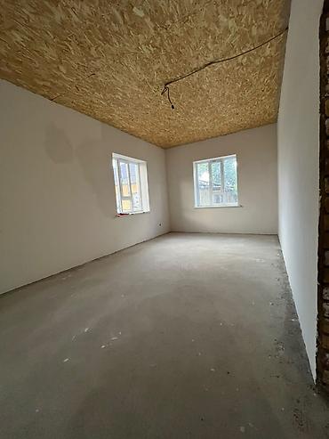 kg house: Ак-Ордо 1ден центринен, Гагарина 100 метр аралыкта жайгашкан. Үй жаңы — 7