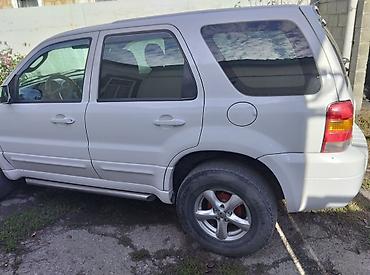 ланд ровер: Ford Escape: 2005 г., 2.3 л, Механика, Бензин, Кроссовер — 2