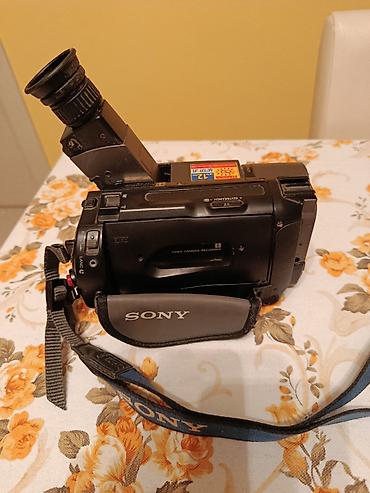 Video kamere: Prodajem ispravnu kameru Sony CCD-TR15E, Video 8, sa — 1