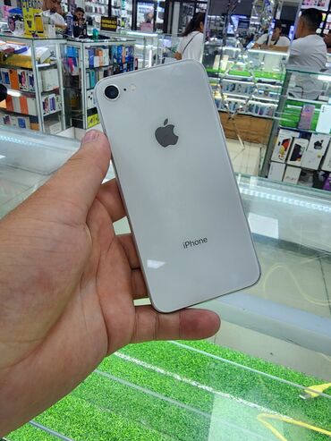 старые телефоны: IPhone 8, Колдонулган, 64 ГБ, Ак, Каптама, 78 %