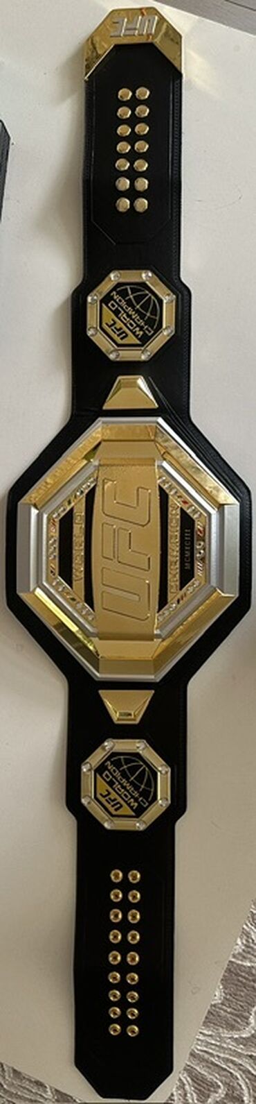 купить музыкальные инструменты бу: Пояс чемпиона UFC, выполненный из черной кожи с золотыми и серебряными