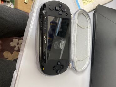 PSP (Sony PlayStation Portable): Псп с встроены и играми 7 а диски 11