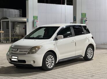 Toyota: Toyota ist: 1.3 л, Автомат, Бензин