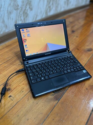 Audio və video kabellər: Samsung netbuk tam işlek heç bir broblemı yoxdu sadece zaryatka 10 — 3