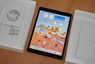ipad 8th generation: Планшет, Apple