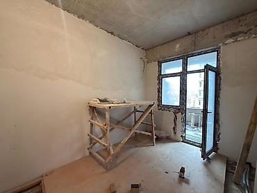 Yeni tikili: Satılır 2 otaqlı yeni tikili 93 m², Şah İsmayıl Xətai m. Kateqoriya — 14
