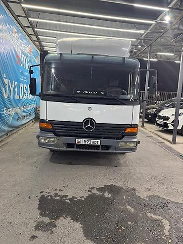 mers 202: Грузовик, Mercedes-Benz, Стандарт, Б/у — 2