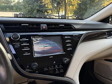 byd xan: Toyota Camry: 2020 г., 2.5 л, Вариатор, Гибрид, Седан — 8
