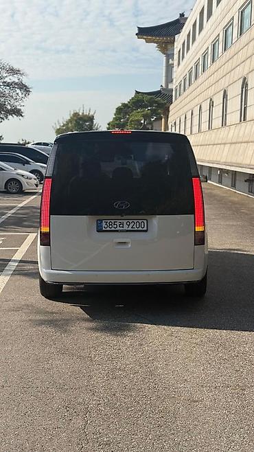 kia stonic: Hyundai Staria: 2021 г., 3.5 л, Автомат, Газ, Минивэн — 7