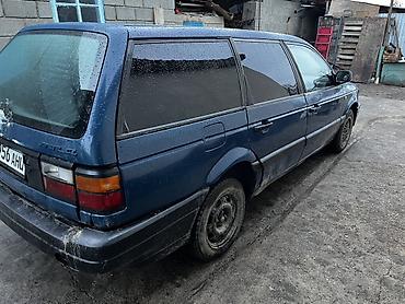 Volkswagen: Volkswagen Passat Variant: 1988 г., 1.8 л, Механика, Бензин, Универсал — 4