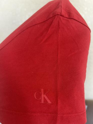 red centr: Футболка, Классическая модель, Calvin Klein, Хлопок, Б/у, M — 3