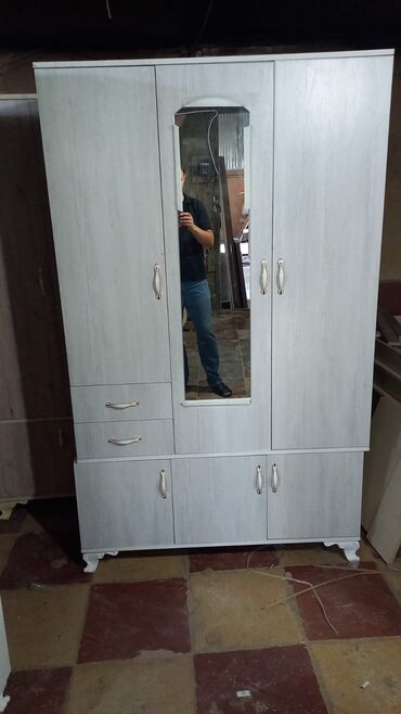 Dolablar: Yeni, Açılan, 3 qapılı Düz dolab, Şifonyer, Azərbaycan -da lalafo.az — 27 Dolablar: Yeni, Açılan, 3 qapılı Düz dolab, Şifonyer, Azərbaycan — 27